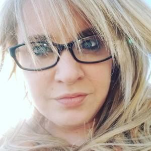 Meet your Posher, Natasha